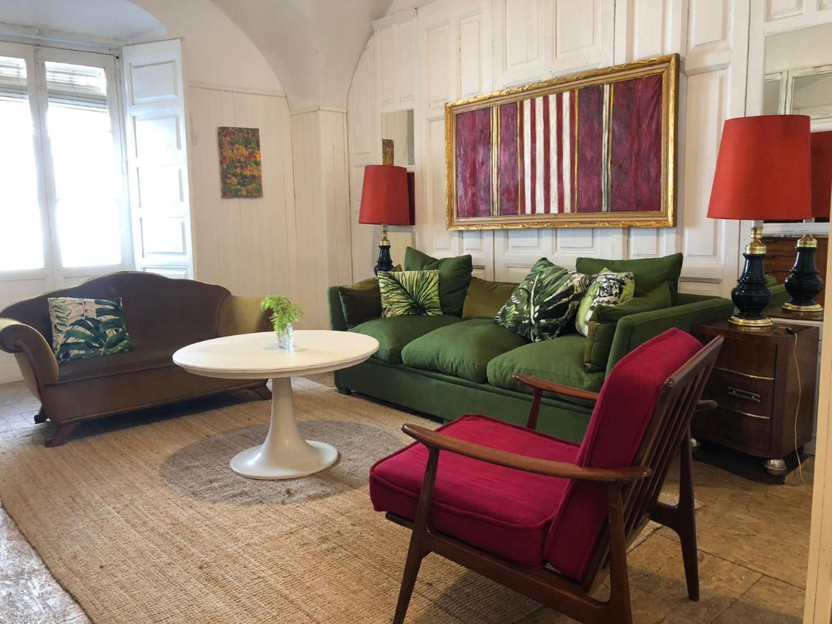 Apartamentos Tukasa Vintage Caces Eksteriør bilde