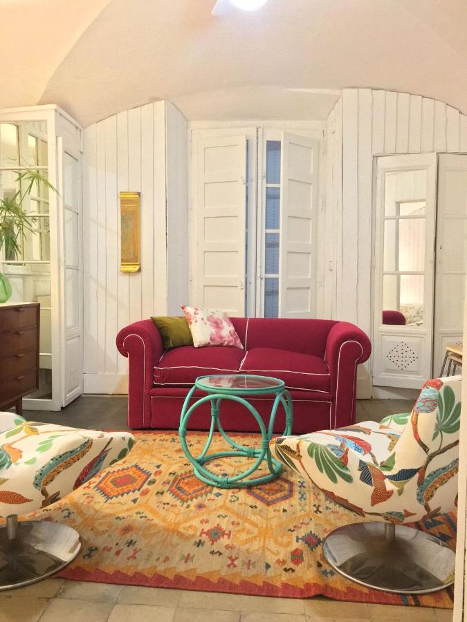 Apartamentos Tukasa Vintage Caces Eksteriør bilde